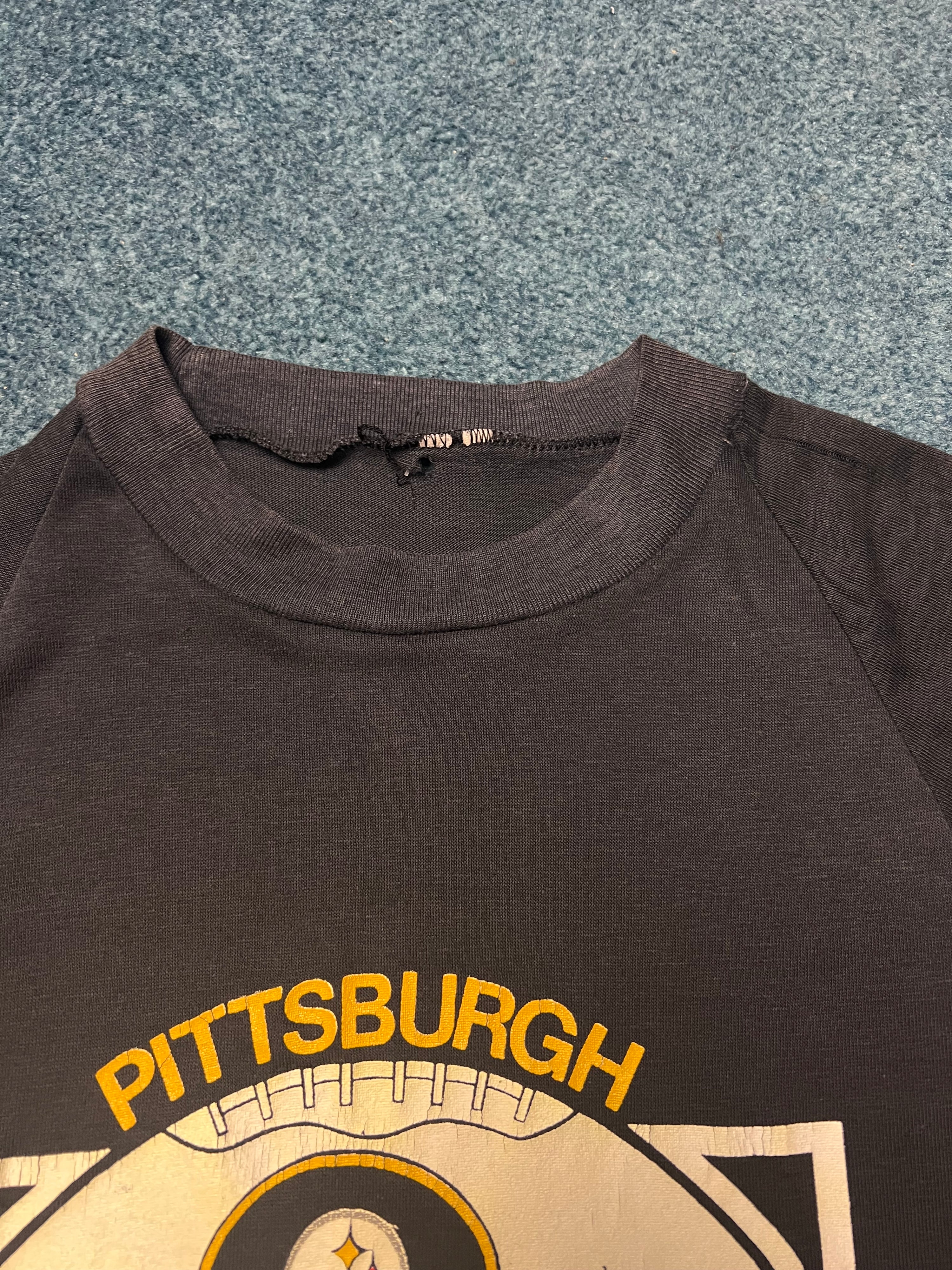 Vintage 70s Pittburgh Steelers NFL Football Single Stitched T-Shirt (S)