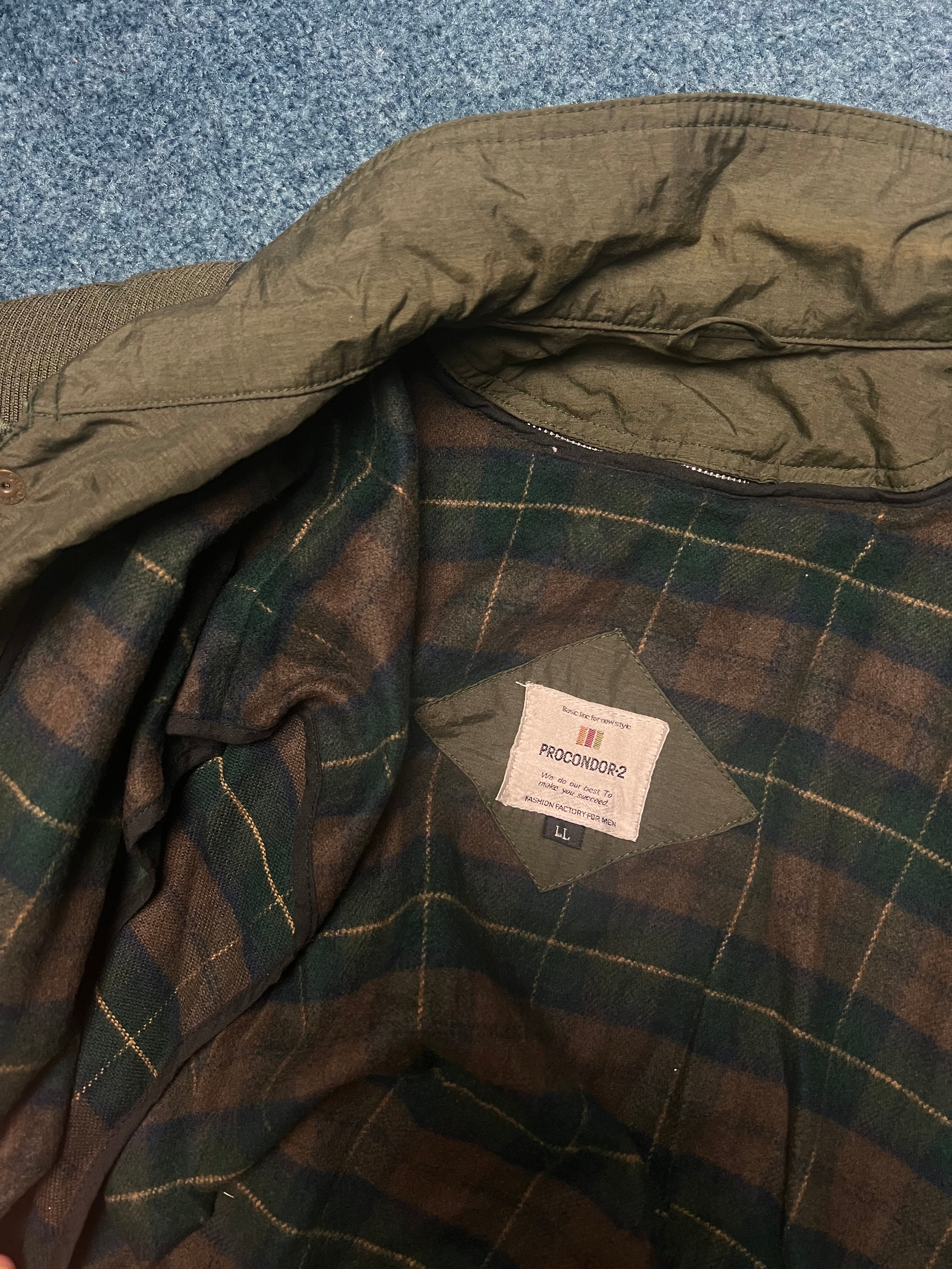 Early 2000s Y2K Woolrich Hooded Trenchcoat (S/M)