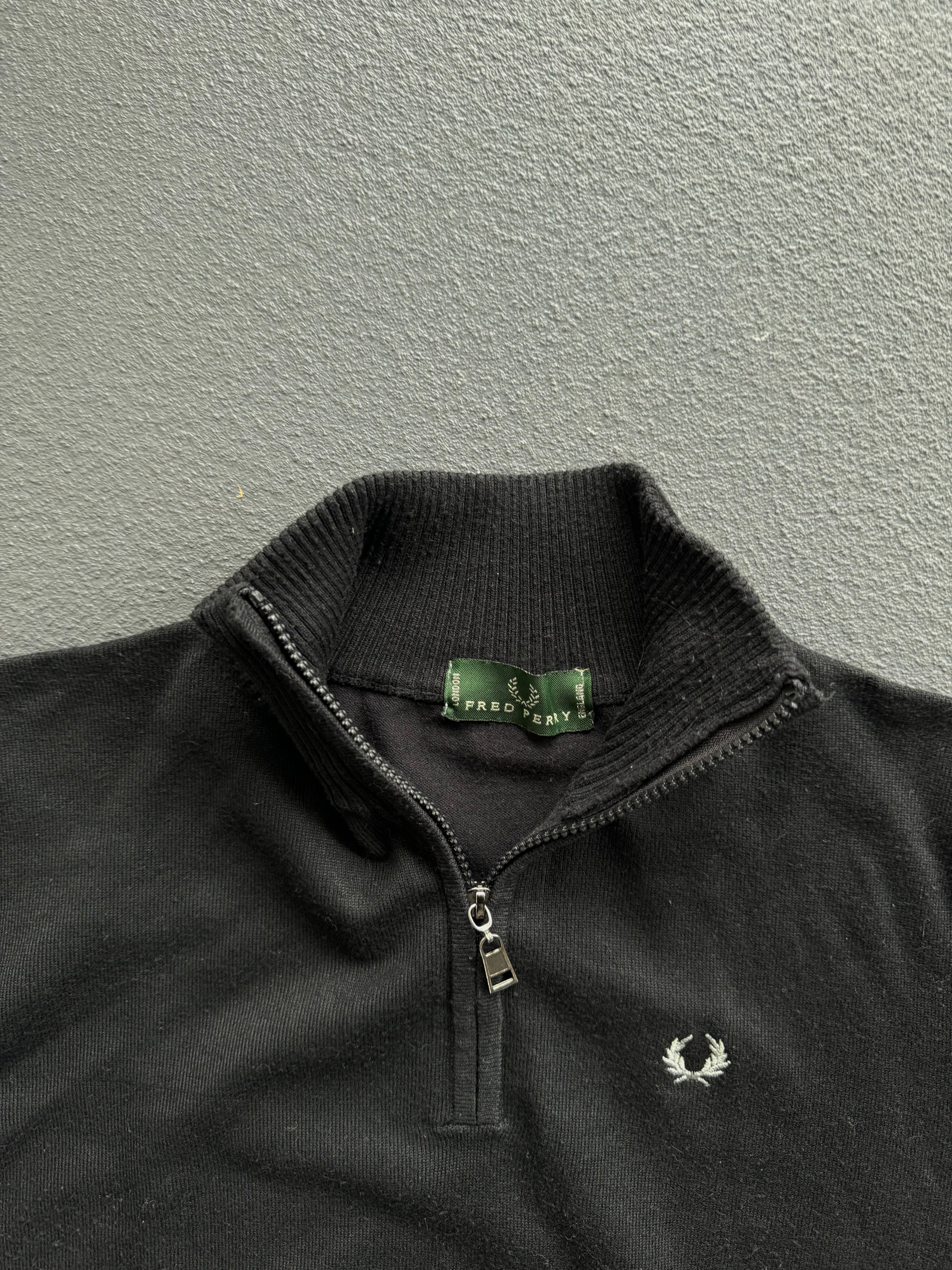 Early 2000s Fred Perry Knit 1/4 Zip Sweater Troyer (M/L)