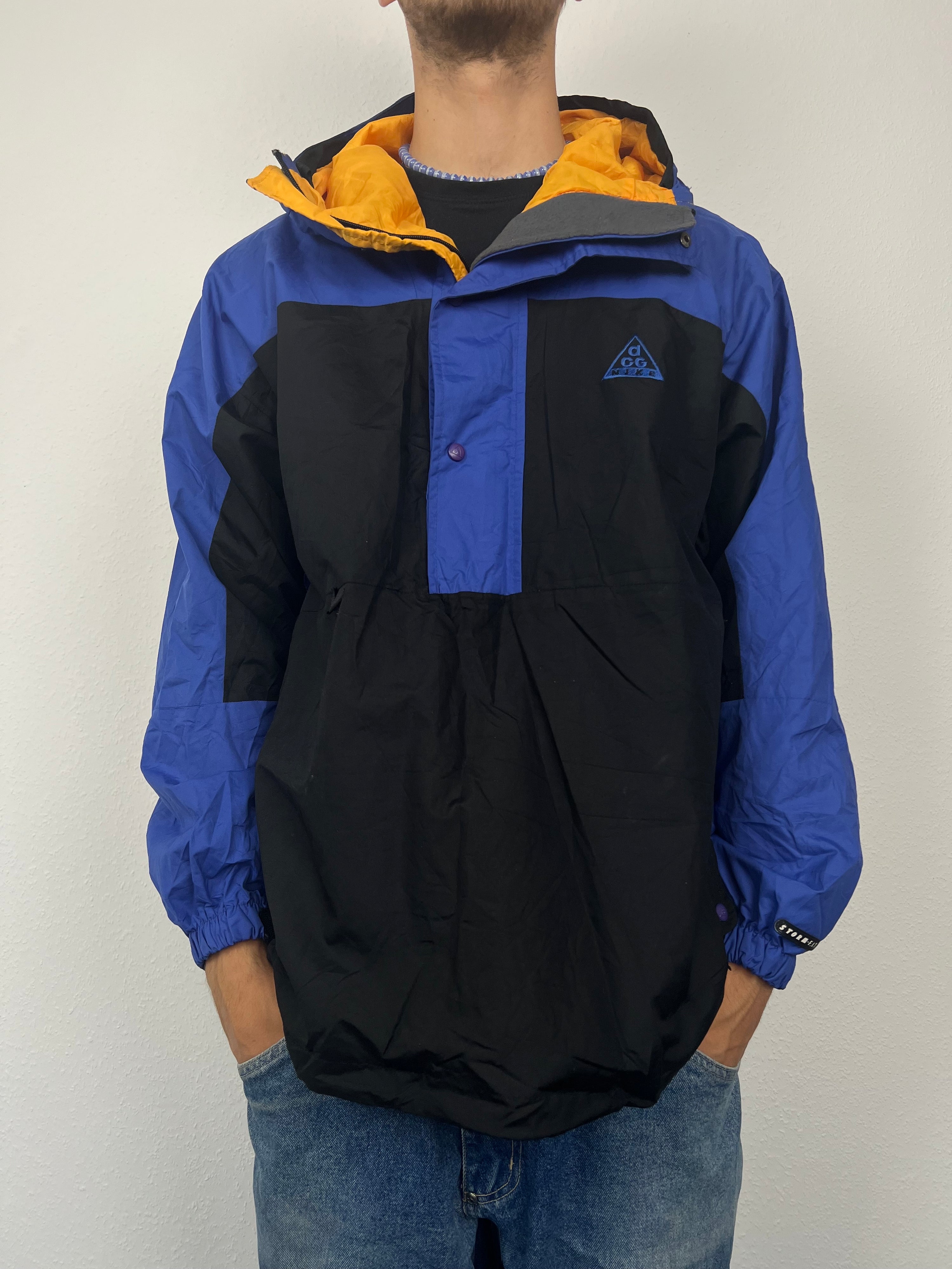Vintage 90s Nike ACG Windbreaker (XL)
