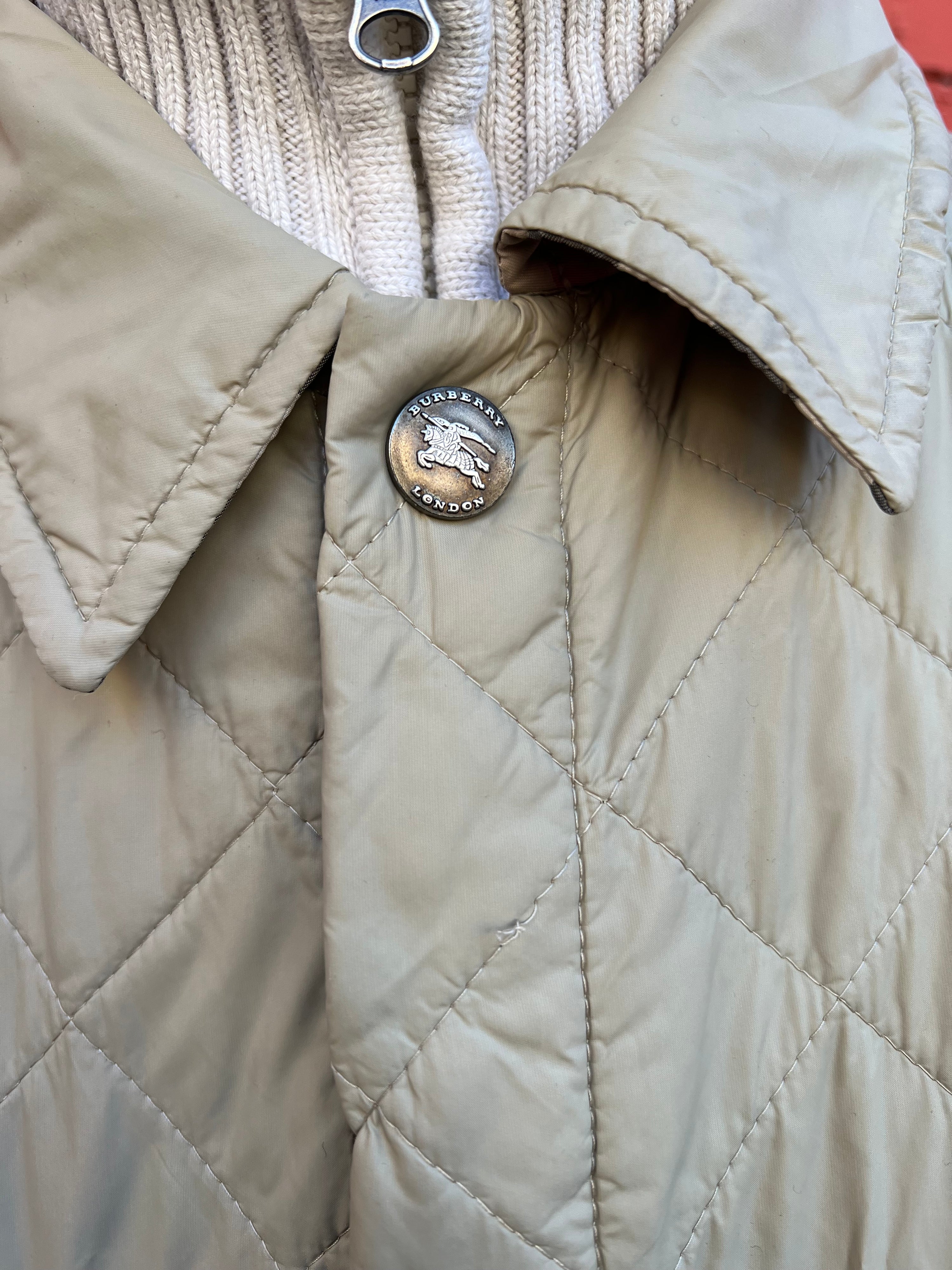 Early 2000s Burberry Puffer Jacket (XL)