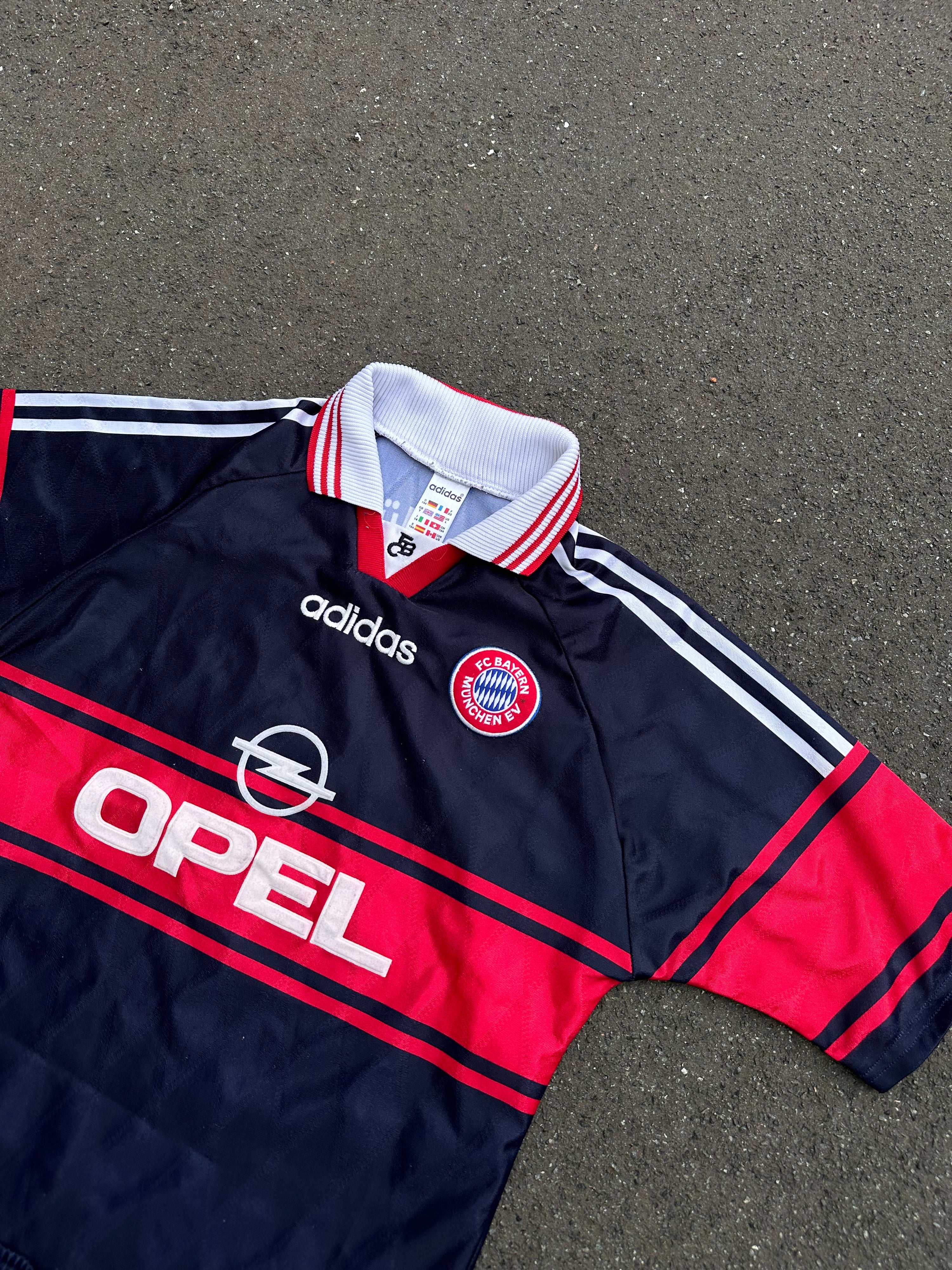 1997/1998 Bayern München Home Jersey (S)