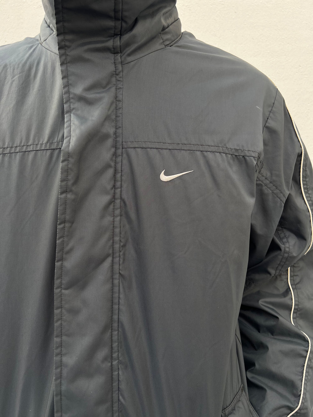 Early 2000s Y2K Heavy Nike Swoosh Jacket (M)