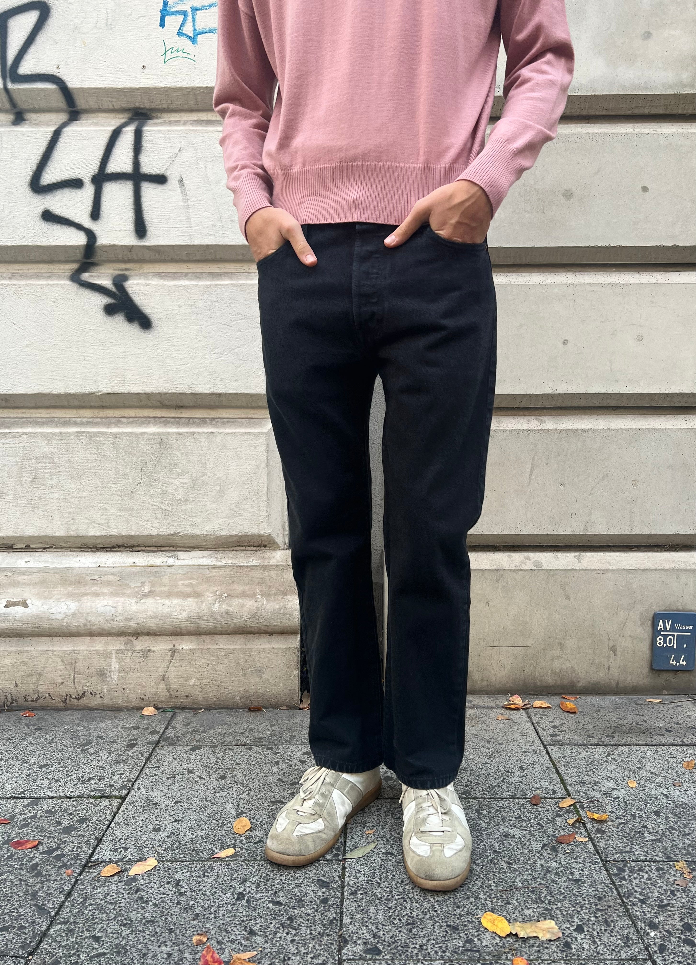 Vintage 90s Levi’s 501 (33/32)