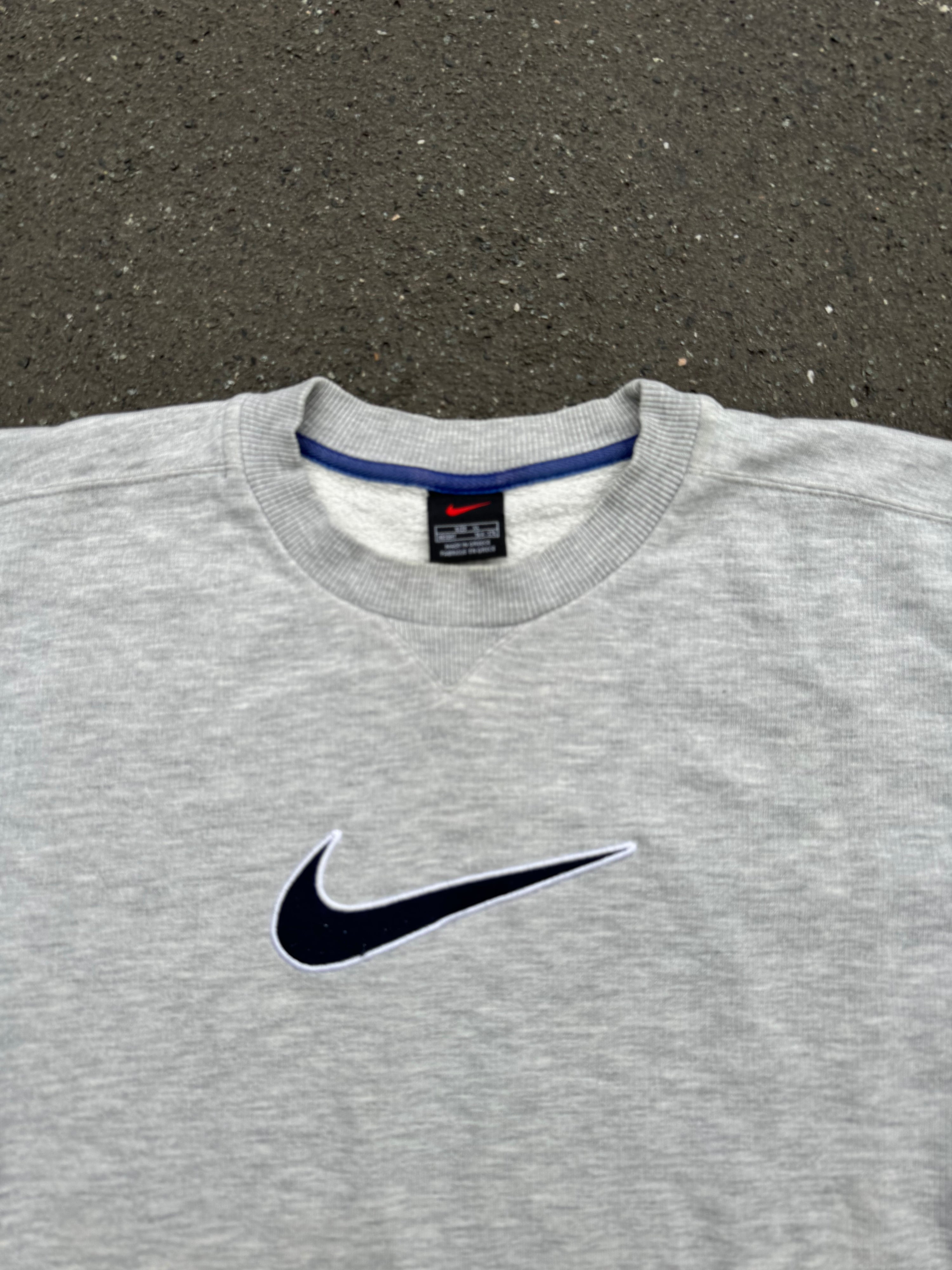 early 2000s Nike Swoosh Logo Sweater (L/XL)