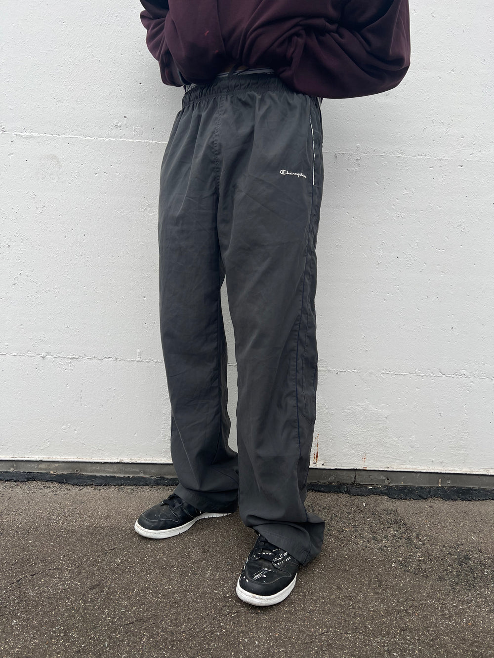 Early 2000s Y2K Champion Trackpants (XL)