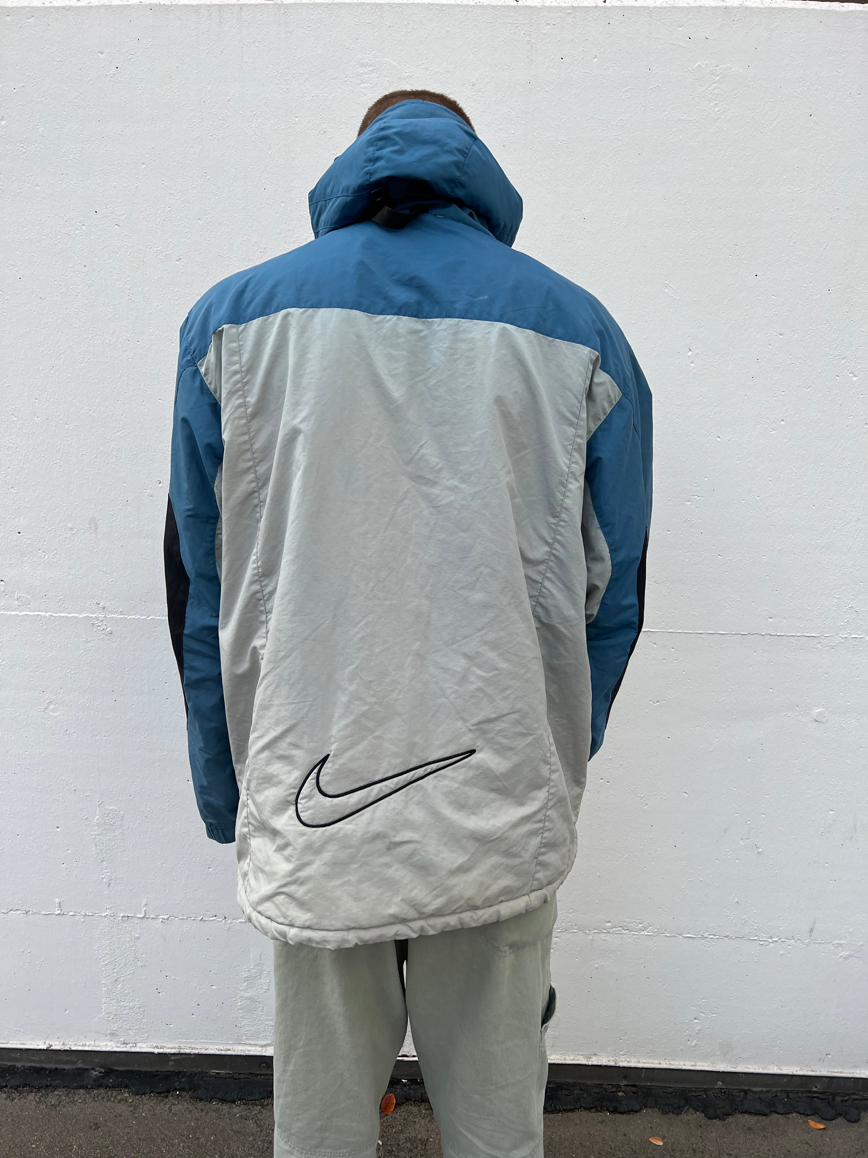 Vintage 90s Nike Bootleg Swoosh Snowboard Ski Jacket (L)