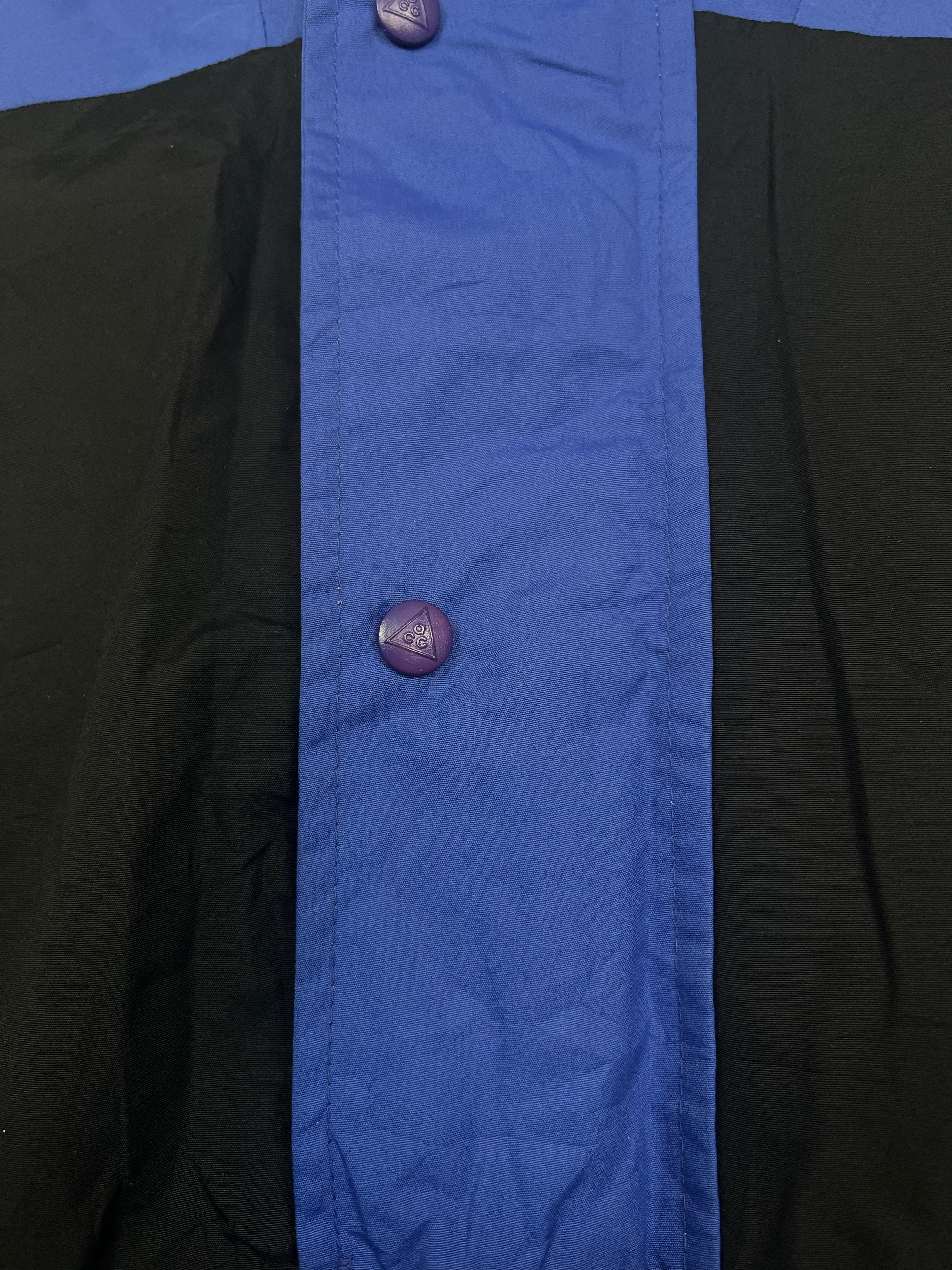 Vintage 90s Nike ACG Windbreaker (XL)