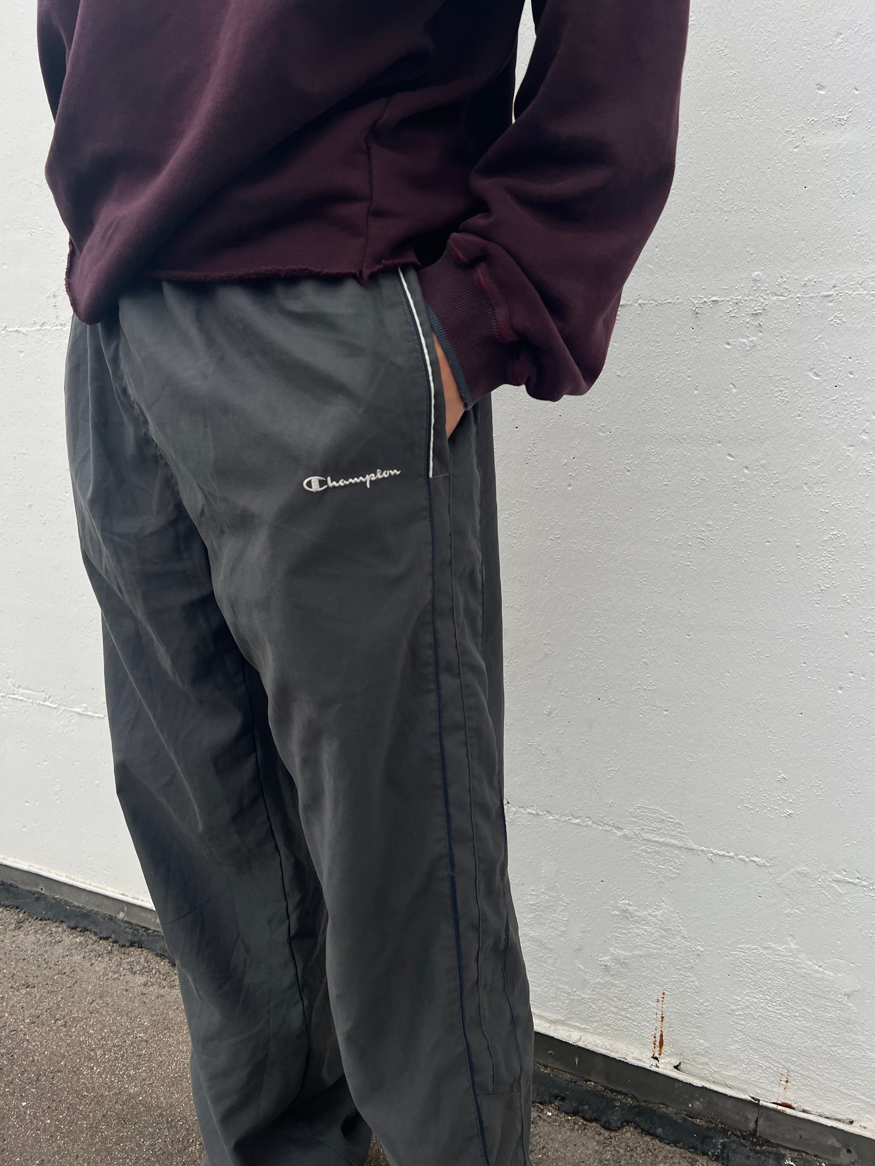 Early 2000s Y2K Champion Trackpants (XL)
