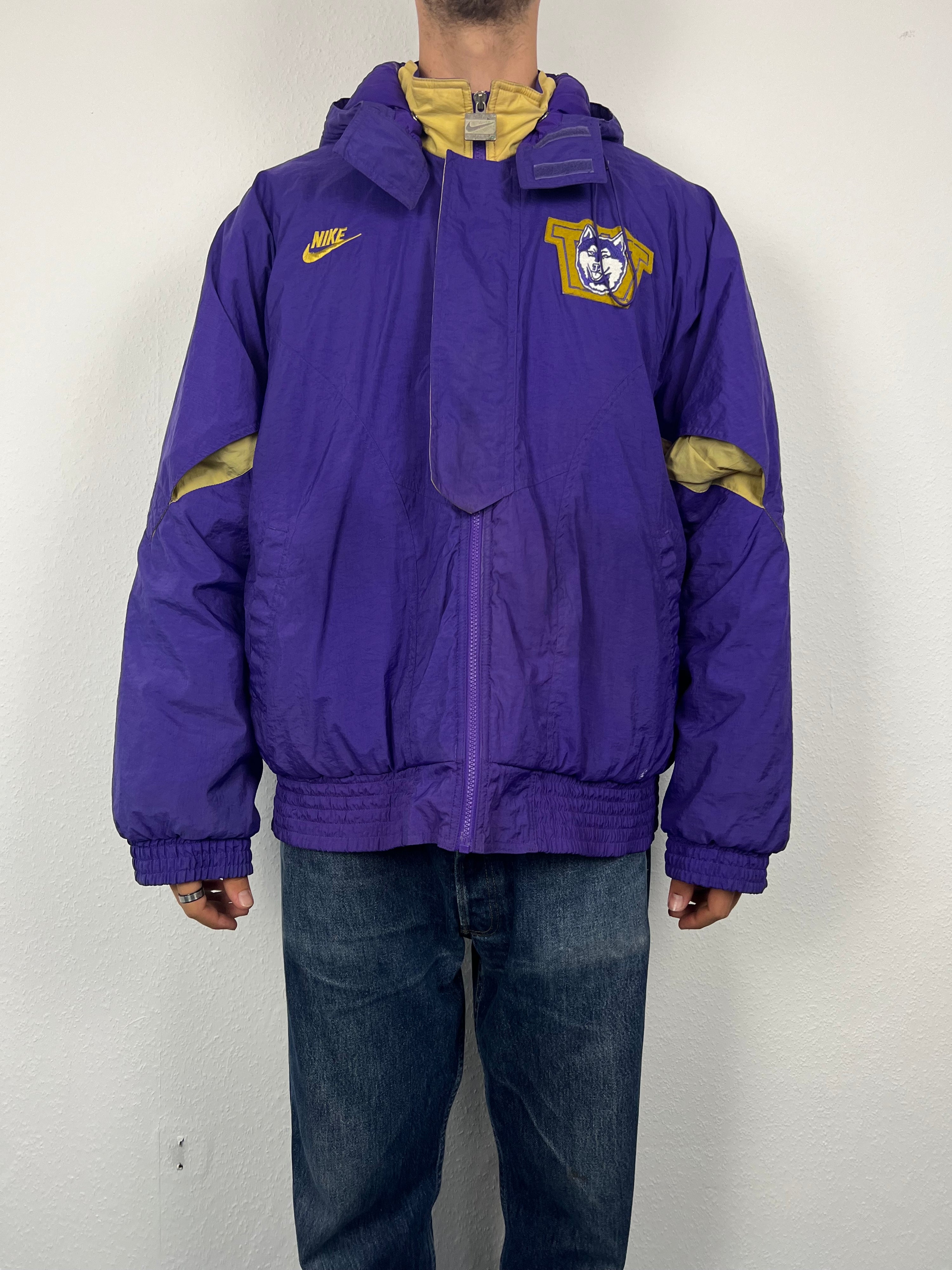Vintage Nike Team Huskies Jacket (XL)