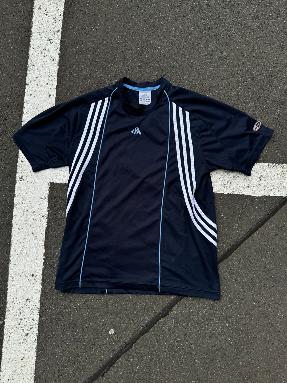 Early 2000s Adidas Climacool T-Shirt Jersey (M)