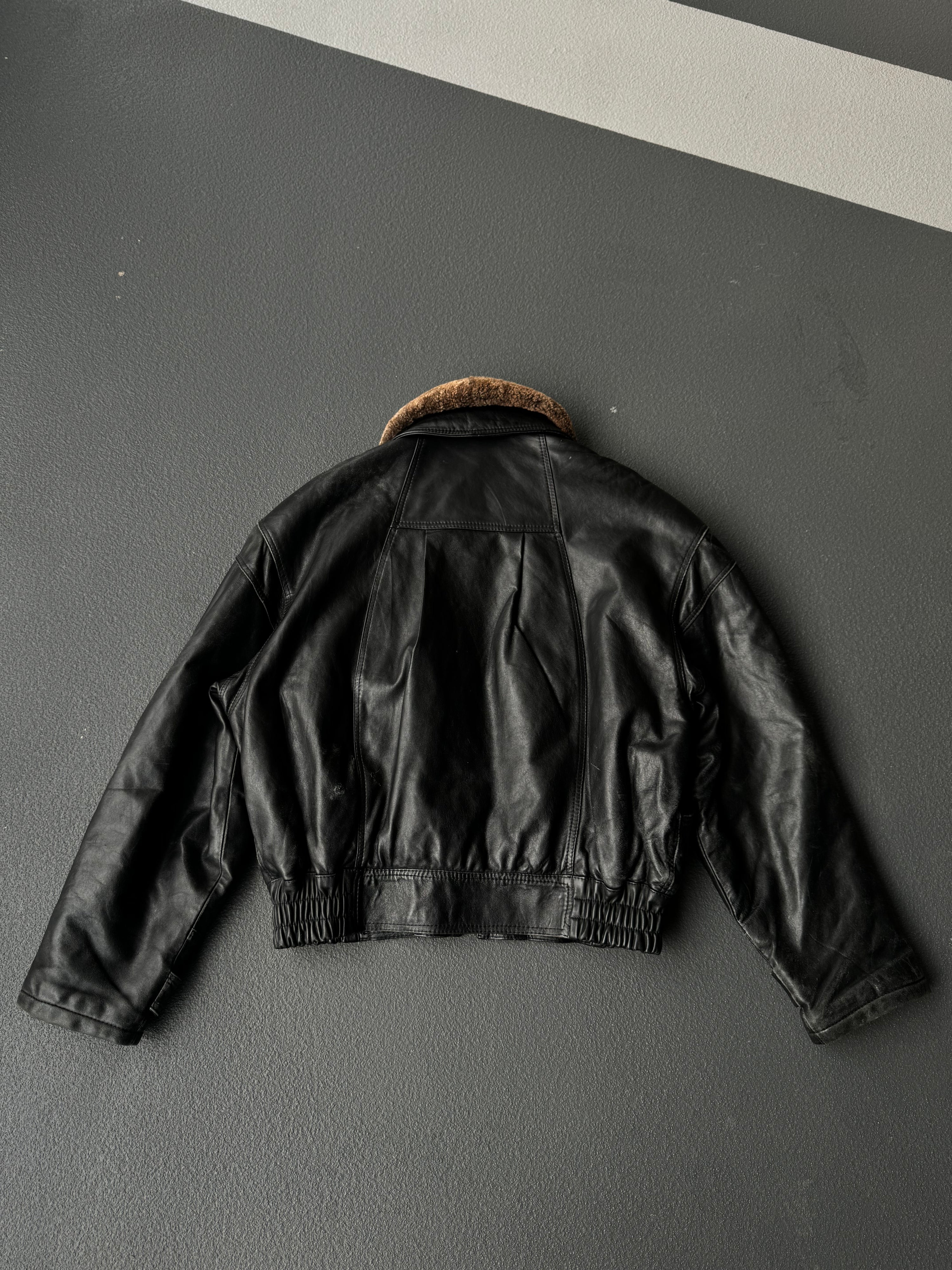 Vintage 80s/90s Heavy Leather Jacket (M)