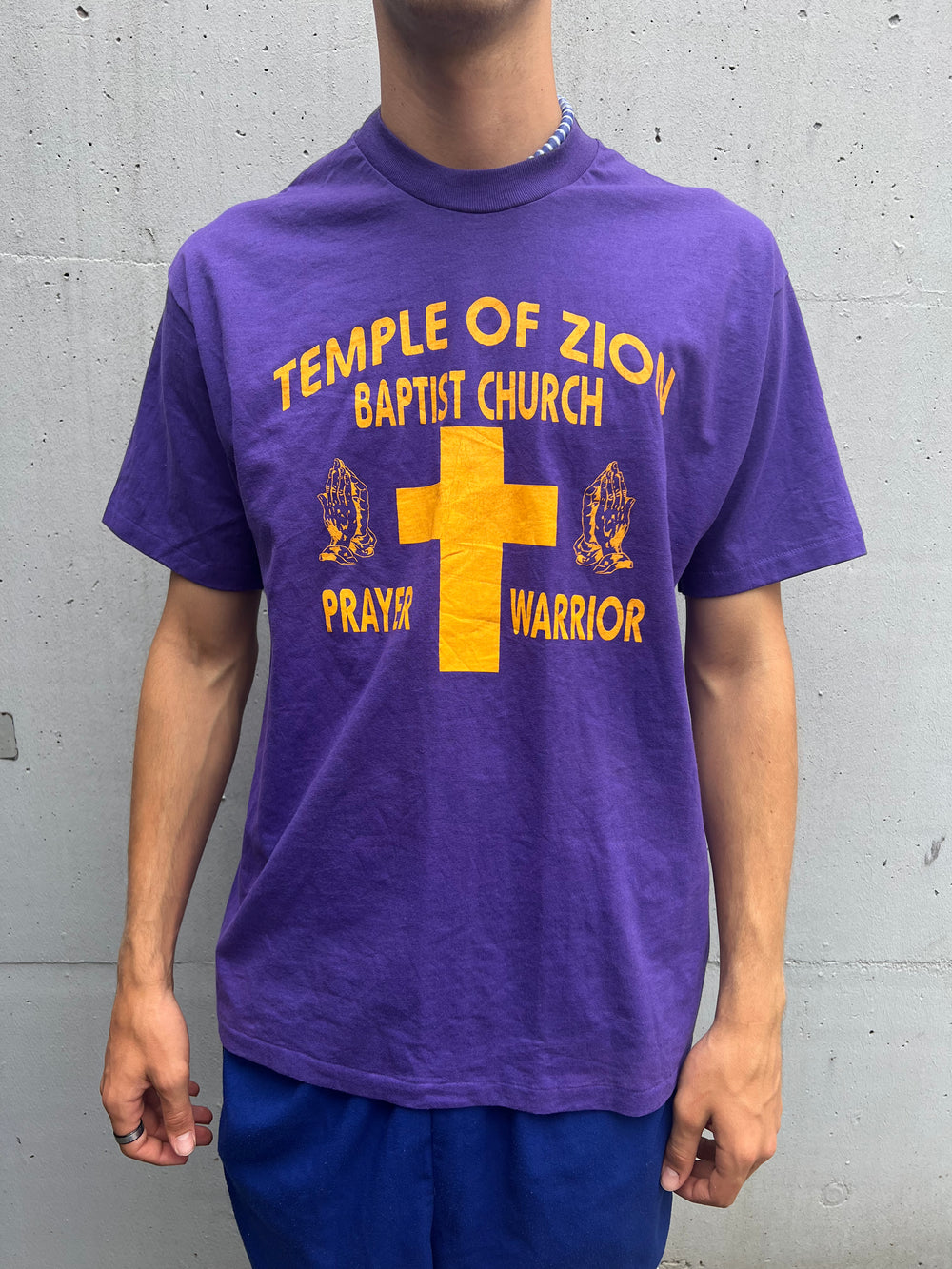 Vintage 90s single stitched T-Shirt Temple of Zion Baptist Church Prayer Warrior (XL)